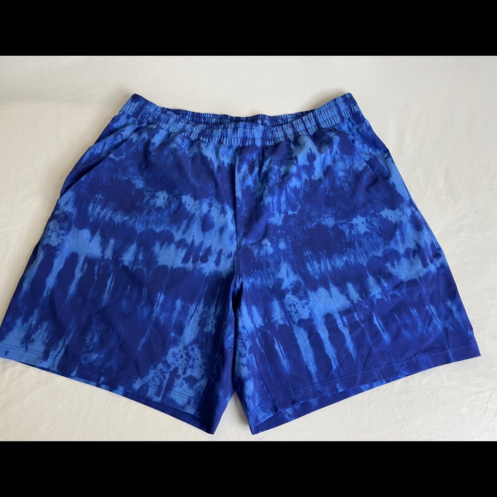 Lululemon Men's Pace Breaker 9"  Unlined Athletic Shorts XL